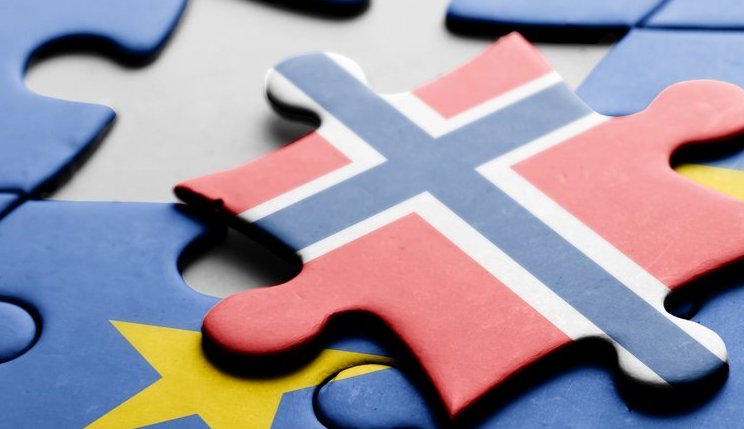 Europa p vei mot avgrunnen?  hvilken vei skal Norge velge?